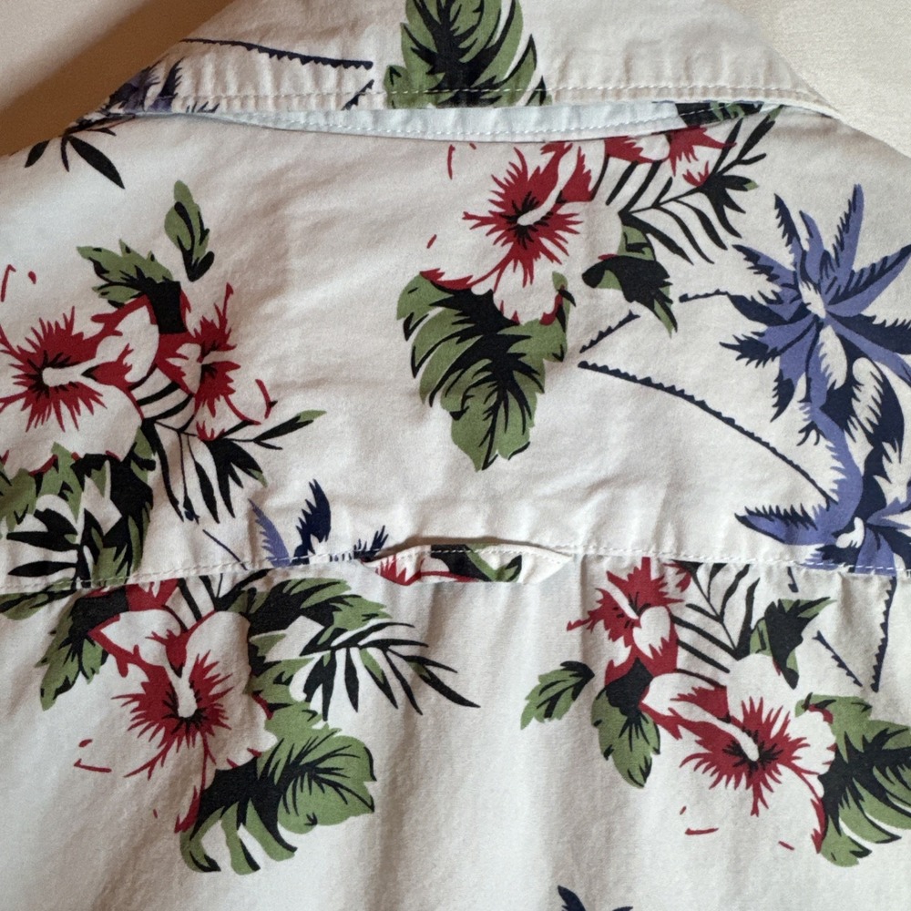 Men's Denim & Flower Short Sleeve Floral Button-Up Cotton Shirt Medium -Slim Fit - Picture 9 of 14